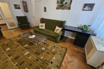 Debrecen, Kardos Albert utca, for rent Debrecen, Kardos Albert utca - 1 room for rent in a 2 rooms flat close to Divinus
