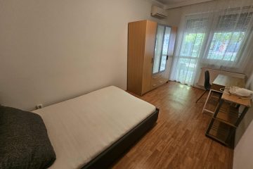 Debrecen, Apafi utca - One room available in a three bedrooms flat close to Kassai Campus.
