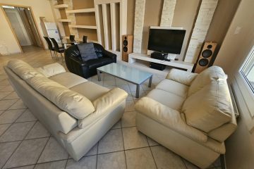 Debrecen, Hal köz, for rent Debrecen, Hal köz - Spacious flat for rent in the Center